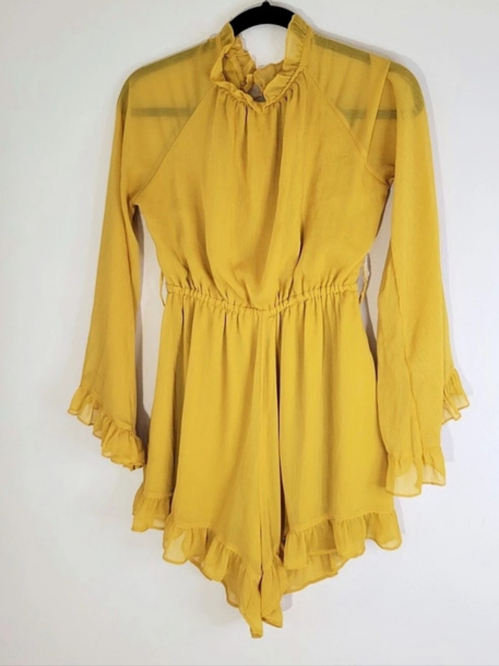 Forever 21 Yellow Open Back Romper Size Medium - Picture 3 of 10